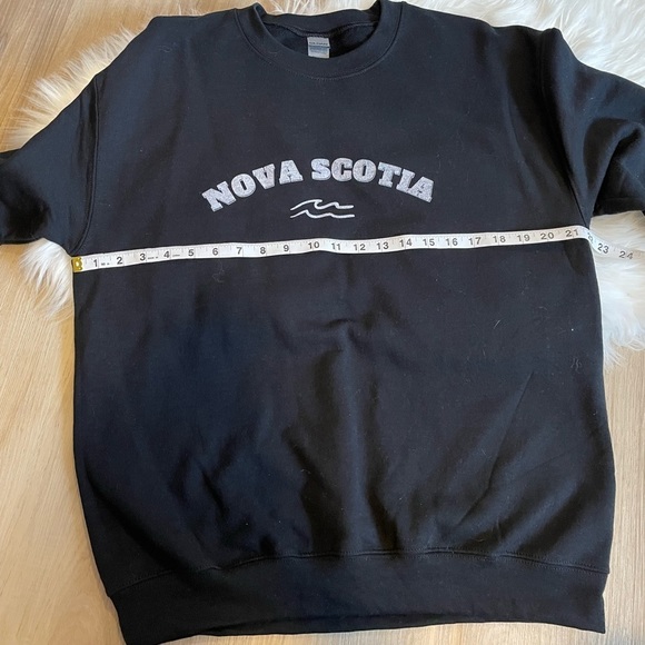 Nova Scotia Crew Neck Sweater - Picture 7 of 9